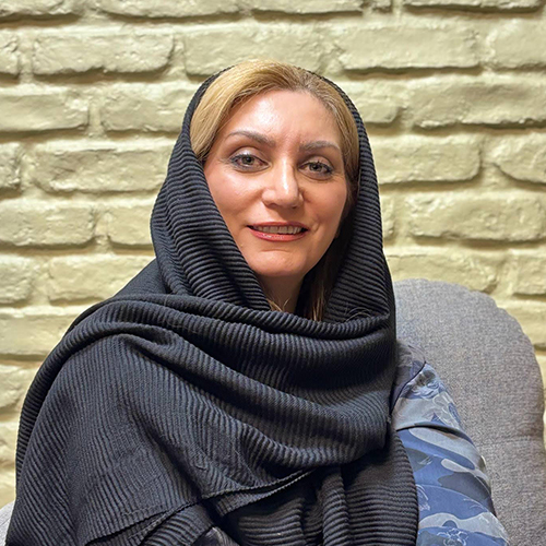  آتوسا قهرمان